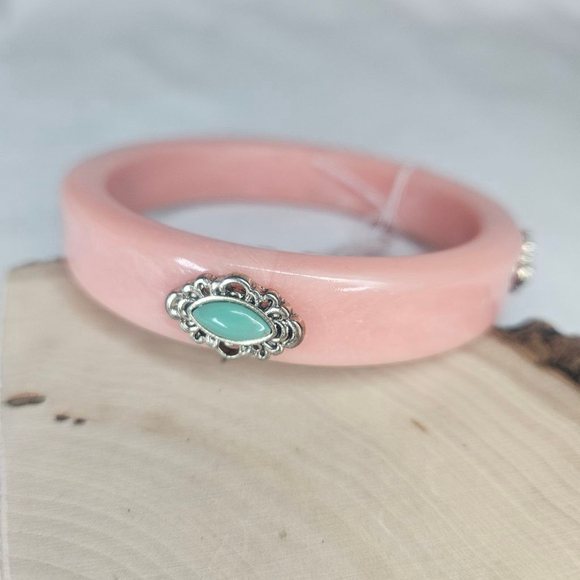 Vintage Coral 80s Bangle with Faux Turquoise Accents EUC Sz 8" Width 1/2" - Picture 6 of 9